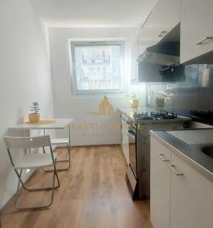 3 pokoje Cicha Okolica Balkon Gdynia Karwiny