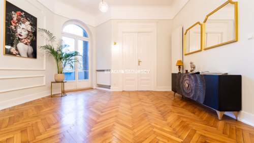 Prestiżowa Kamienica,Centrum,Idealne po kancelarie