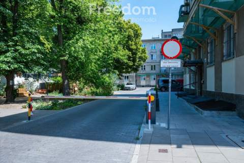 2 pokoje przy stacji metra Stare Bielany