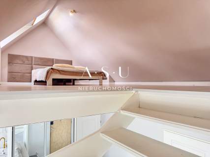 Skrajna 2 poziomy 2 pokoje antresola 22,26m2 