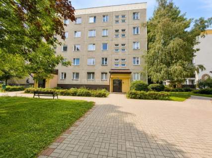 Przestronna kawalerka z dużym balkonem