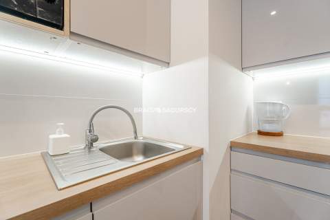2 pokoje balkon tramwaj centrum miasta