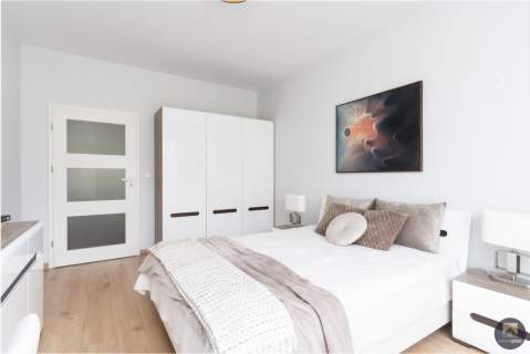 3 Pok-Apartamentowiec Garaż,komórka 10 min CENTRUM