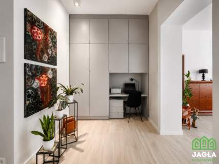 Dworcowa16 po remoncie balkon parking 63 m