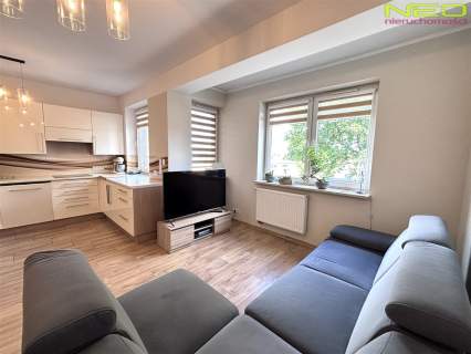 Komfortowe M4 -parking -brama na pilot-duży balkon