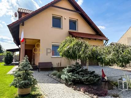 Dom wolnostojący 5 pokoi garaż Głogów