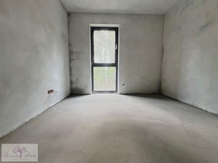 Skrajny segment 112m2 z ogrodem 500m2 - przy lesie