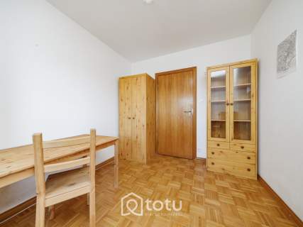    Balkon-Do Metro Kabaty- Cisza- Zamknięte Osiedle