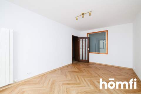 Wykończone 2 pokoje z balkonem i garażem
