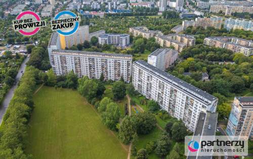 Kawalerka do remontu blisko plaży i SKM