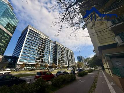 Loft w sercu Warszawy Ostatnie piętro, 78 m