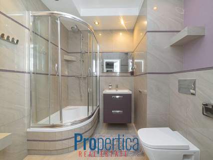 3 pokoje 65,4 m taras 12 m balkon garaż