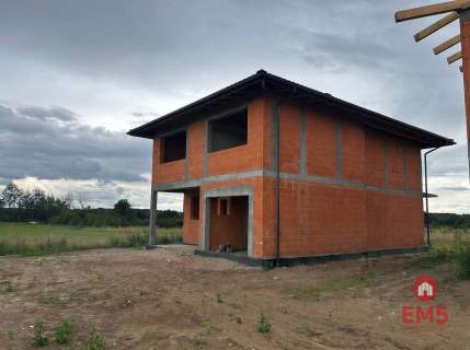 Przestronny dom dla rodziny cicha okolica