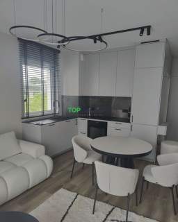 Luksusowe 3 pokoje z balkonem, garaż