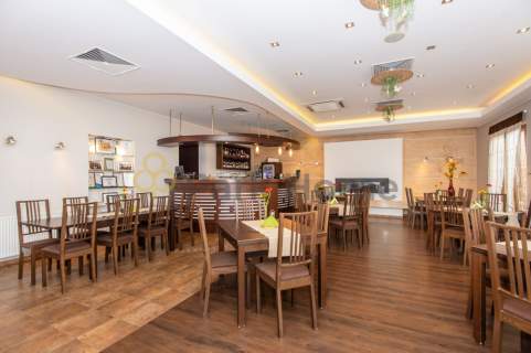 Dobrze prosperująca restauracja