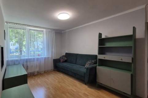 Wynajmę mieszkanie - 2 pokoje z osobną kuchnią, łazienką i b