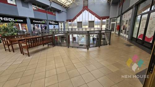 Lokal w D.H Manhattan 110m2 duża witryna/winda