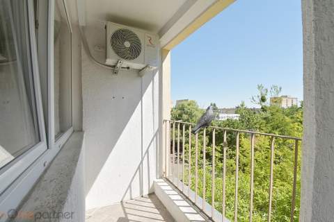Wynajem 4 pok mieszkanie z balkonem, klimatyzacja