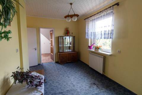 Sieraków Śl. dom z duża działką ok. 2500m2