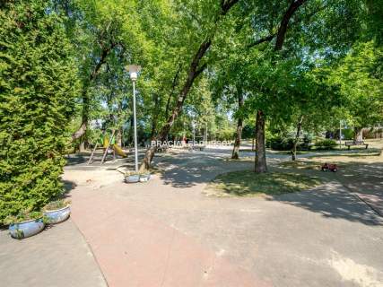 GUSTOWNE, ZADBANE 1-POKOJOWE Z DUŻYM BALKONEM