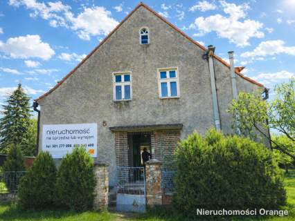 Budynek 400 m od dworca kolejowego