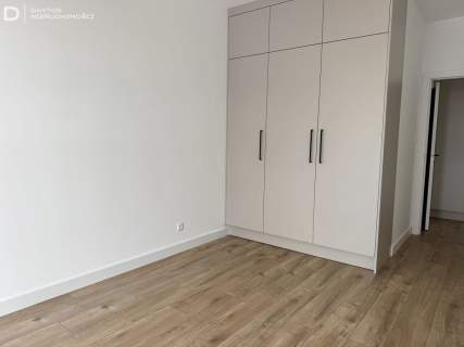 Komfortowe Mieszkanie z Loggią, Gdynia Redłowo