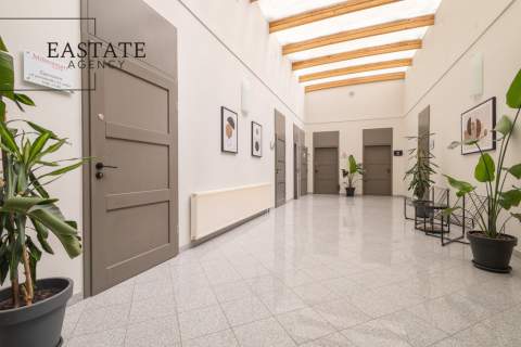 Biuro 33,30 m2, Darmowy Parking, Blisko SKM