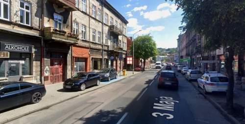 Przemyśl, lokal użytkowy z wejściem z chodnika