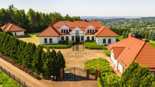 Rezydencja oraz 17.000 m prywatnej przestrzeni