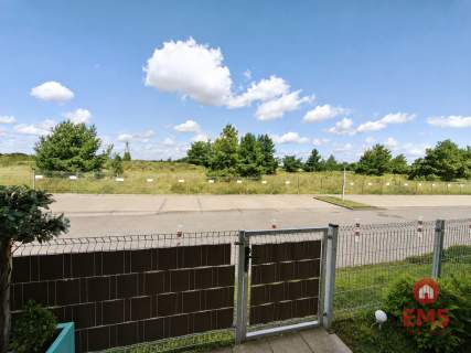 3 pokoje 72 m parter ogródek parking