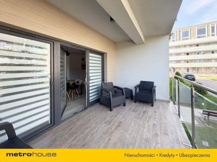 Apartament i parking,basen, blisko morza Sianożęty