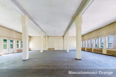 Budynek biurowy w centrum miasta