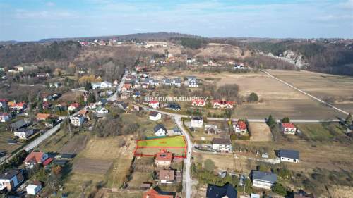 Działka z widokiem na Bramę Bolechowicką
