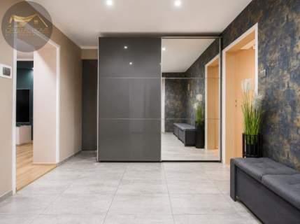 Parter domu/ 139,35m2/ ogród z basenem