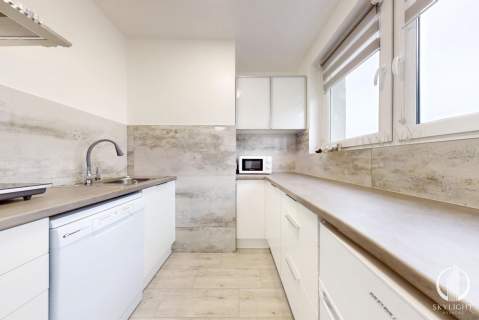 Studio Sienna Metro