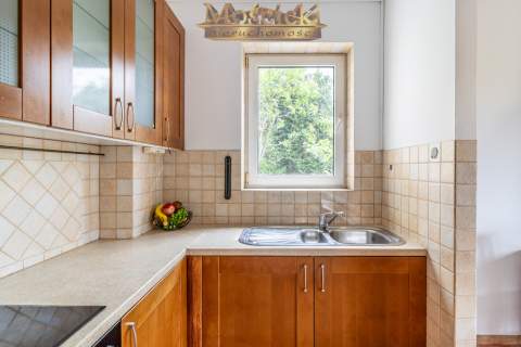 Bemowo dwa pokoje 40 m2 piętro 1/2 garaż podziemny