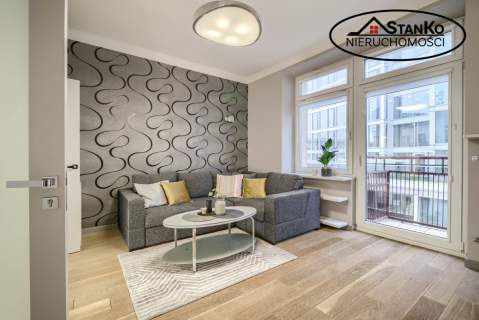 Apartament 48 m przy Rotundzie