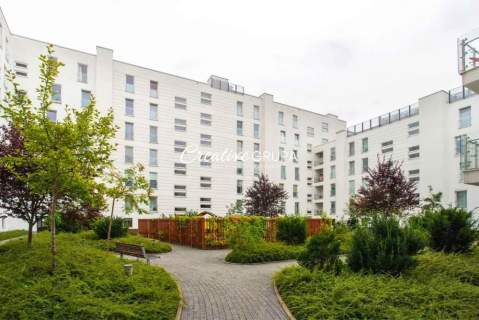 3 pokoje Wysoki standard Ciche patio Garaż