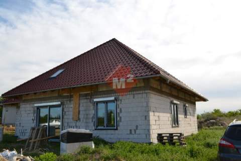 Nowoczesny dom na sprzedaż w Moczkowie