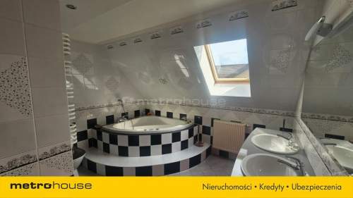 Dom na sprzedaż, 202,4 m2, Jastrzębie