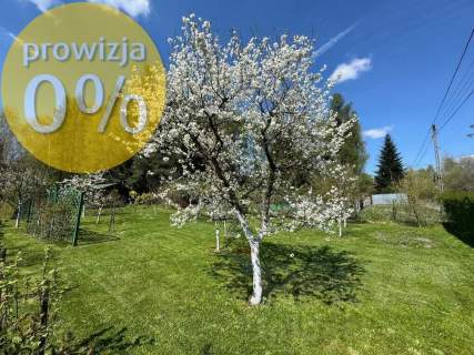 Działka budowlana z ogrodem 800 m