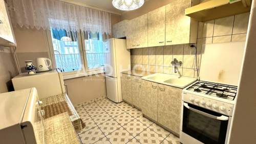 Sokółka centrum 3 pokoje 4 piętro balkon 