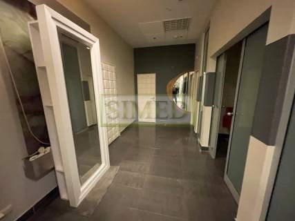 Gotowy lokal na kosmetykę,Centrum,dobry dojazd ,24