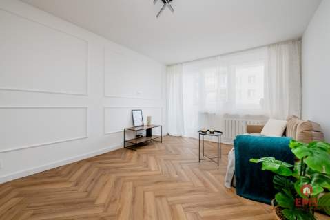 Dwa oddzielne pokoje, balkon, Centrum