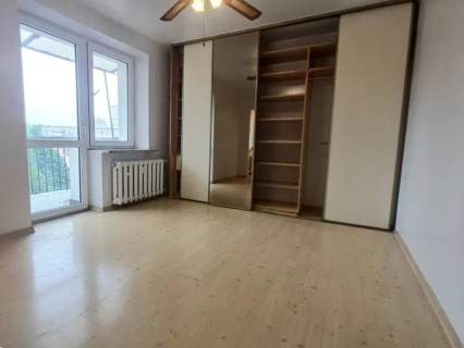 Przytulna kawalerka z balkonem