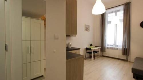Legionów 40, Polesie, studio z antresolą
