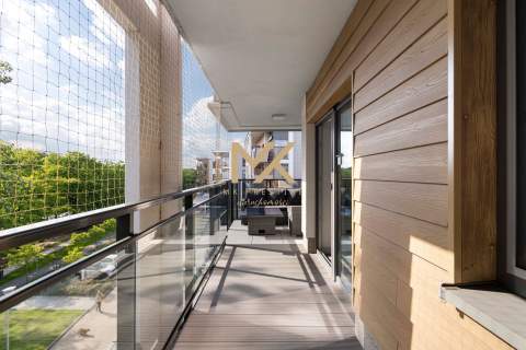Apartament premium Olimpia Port widok na Odrę