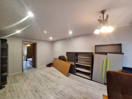 2 POKOJE 46 m BALKON 1 PIĘTRO