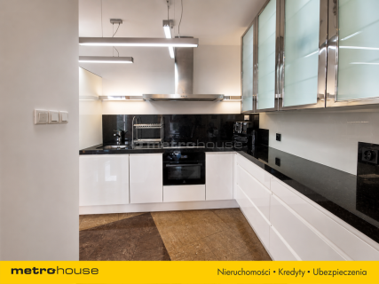 Apartament 64 m 3 minuty od metra Dw. Gdański