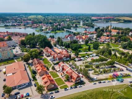 Atrakcyjny obiekt mieszkalno-usługowy, centrum